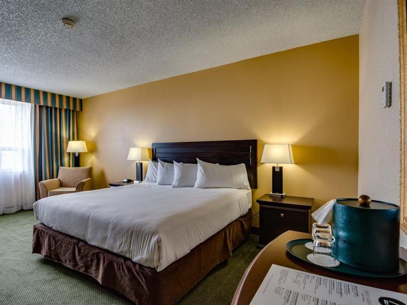 Sawridge Inn And Conference Centre Edmonton South Экстерьер фото