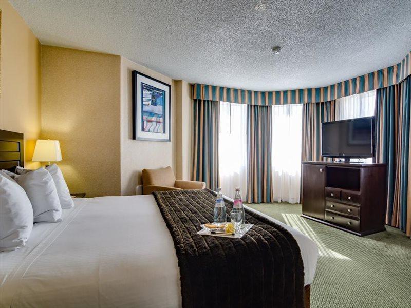 Sawridge Inn And Conference Centre Edmonton South Экстерьер фото