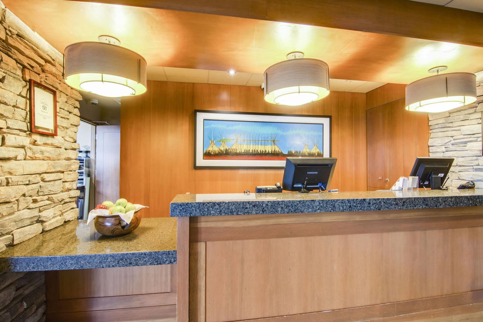 Sawridge Inn And Conference Centre Edmonton South Экстерьер фото