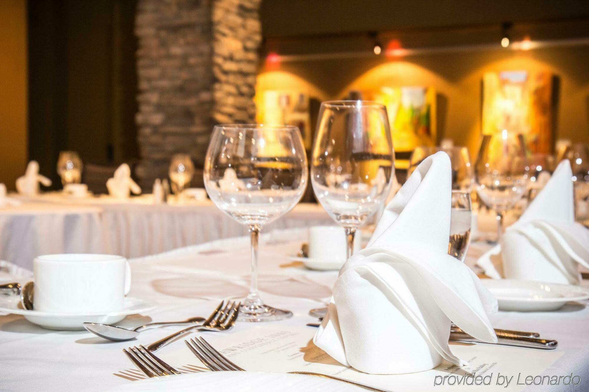 Sawridge Inn And Conference Centre Edmonton South Экстерьер фото